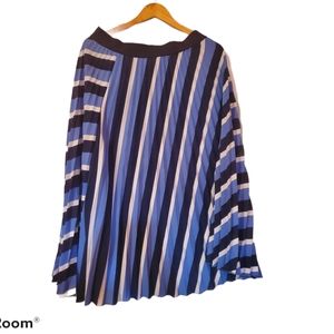 Express pleated midi stretch waist skirt